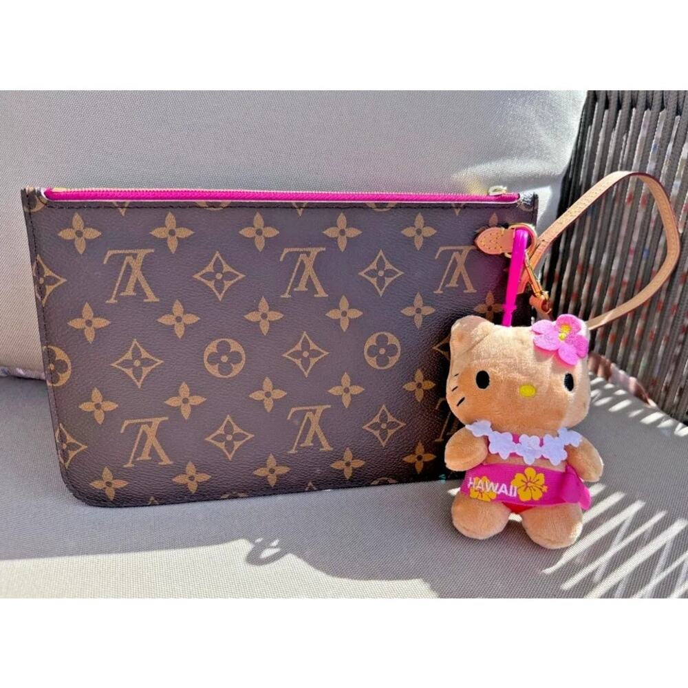 Louis Vuitton HAWAII Pochette MM Pouch Wristlet Hot Pink Monogram Maui LTD RARE - Picture 15 of 15